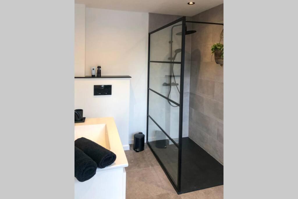Cabine D'O - Nieuw Appartement Dichtbij Zee! Ostende Exterior foto